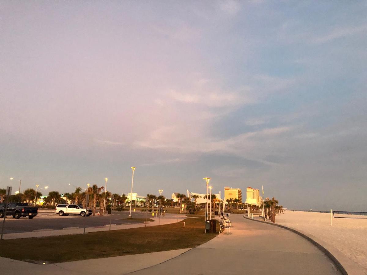 Coral Dreams-Luxe Cottage Steps From The Beach & Pool! Gulf Shores Exterior photo